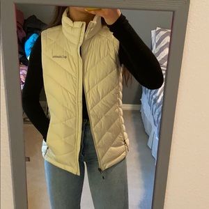 Off white Columbia vest Omni heat
